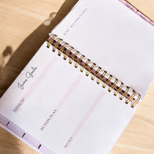 Load image into Gallery viewer, 2025 Weekly Planner